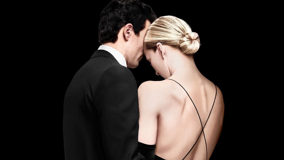 Love Story: John F. Kennedy Jr. & Carolyn Bessette